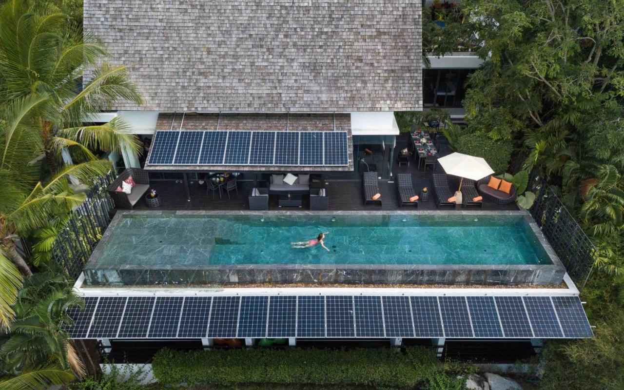 Villa Yang, Private Oceanfront Villa, Kamala-part Kültér fotó