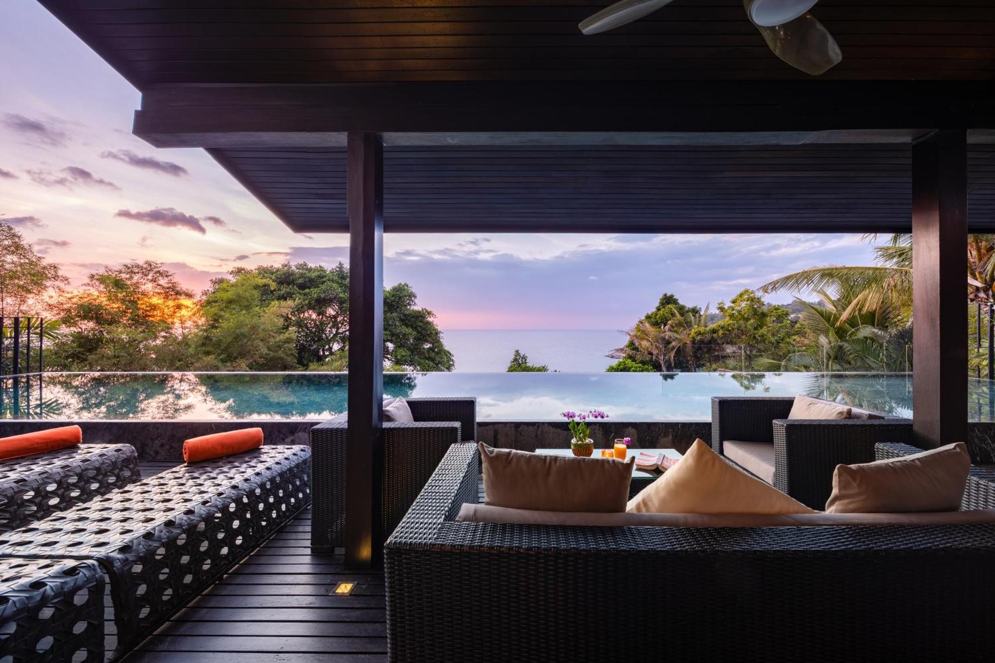 Villa Yang, Private Oceanfront Villa, Kamala-part Kültér fotó